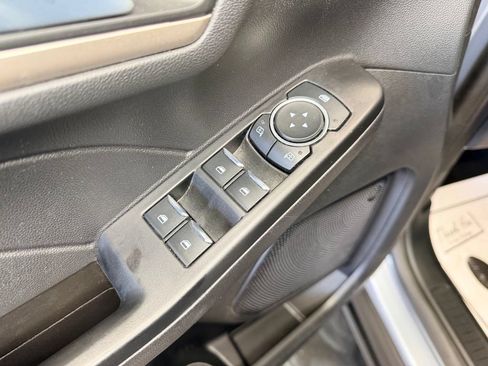 Used 2022 Ford Escape SEL AWD/4WD image 17
