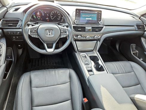 Used 2021 Honda Accord Touring image 11