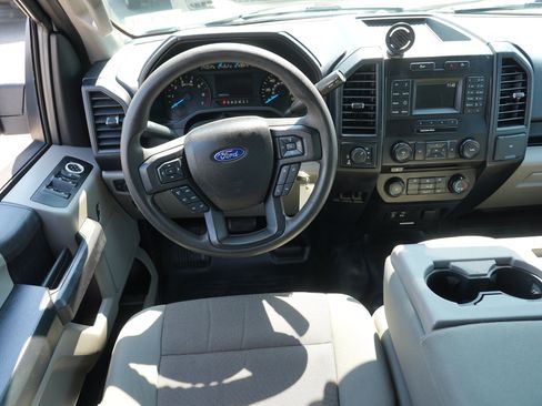 Used 2015 Ford F150 XL w/ Equipment Group 101A Mid AWD/4WD image 20