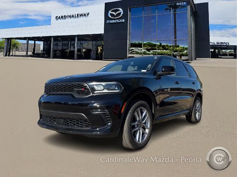 Used 2023 Dodge Durango GT image 2