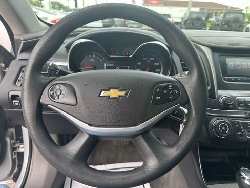 Used 2016 Chevrolet Impala LS image 18