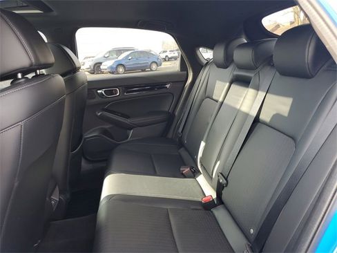 Used 2022 Honda Civic Sport Touring image 8