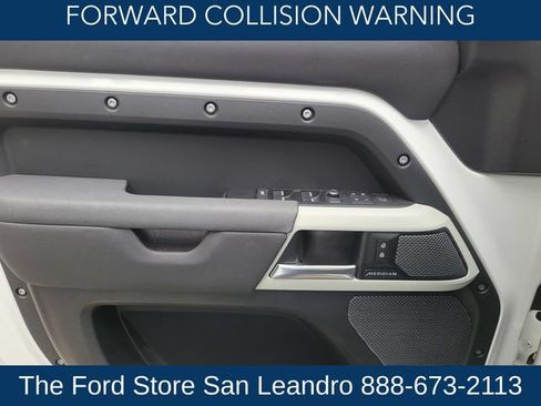 Used 2020 Land Rover Defender 110 SE AWD/4WD image 9