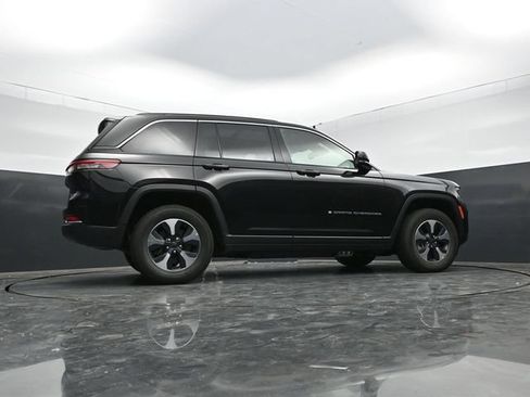 Used 2024 Jeep Grand Cherokee Limited 4xe AWD/4WD image 60