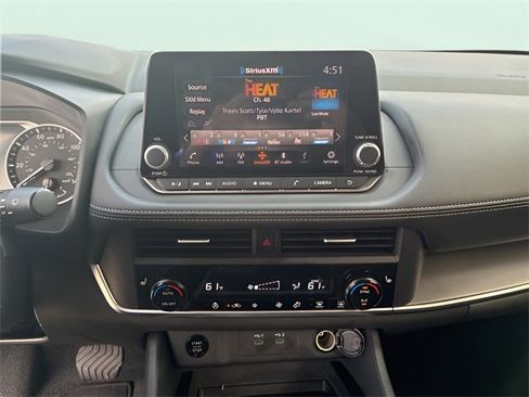 Used 2026 Nissan Rogue SV w/ SV Premium Package image 26