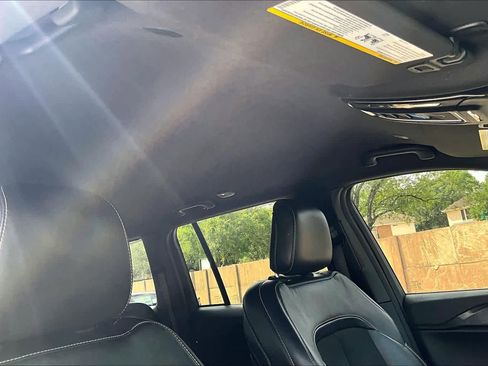 Used 2023 Jeep Grand Cherokee Altitude image 14