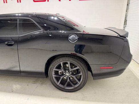 Used 2022 Dodge Challenger R/T w/ Blacktop Package RWD image 6