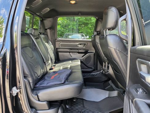 Used 2021 RAM 1500 Big Horn image 31