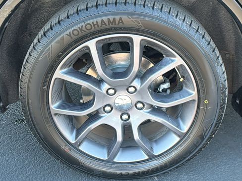 Used 2018 Dodge Durango R/T w/ Technology Group image 10