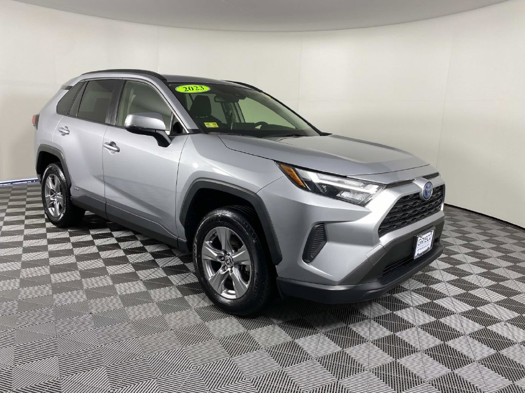 Used 2023 Toyota RAV4 XLE w/ Convenience Package AWD/4WD image 1