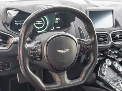 Used 2020 Aston Martin V8 Vantage Coupe RWD image 11
