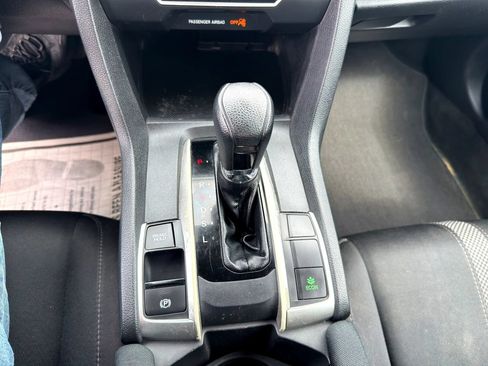 Used 2019 Honda Civic LX image 17