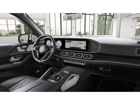New 2026 Mercedes-Benz Maybach GLS 600 4MATIC image 5