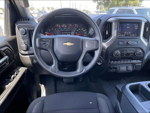 Used 2025 Chevrolet Silverado 2500 Custom w/ Custom Value Package AWD/4WD image 8