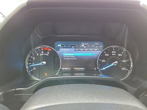 Used 2017 Ford F250 Platinum w/ Platinum Ultimate Package image 25