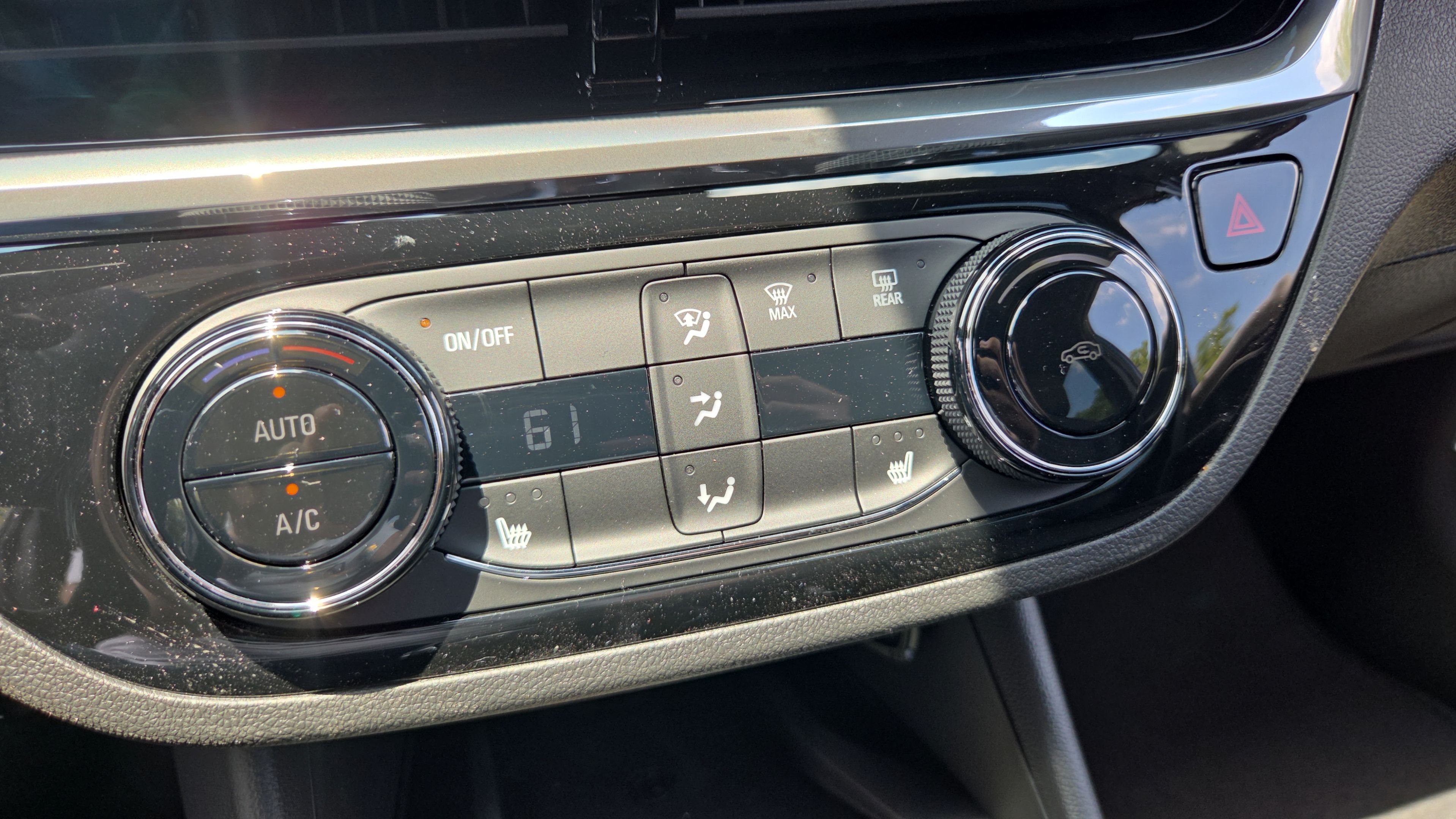 New 2026 Buick Envista Sport Touring w/ Convenience I Package FWD image 23