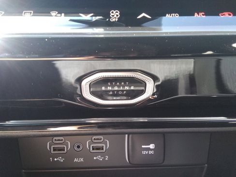 New 2026 Jeep Grand Cherokee Limited AWD/4WD image 17