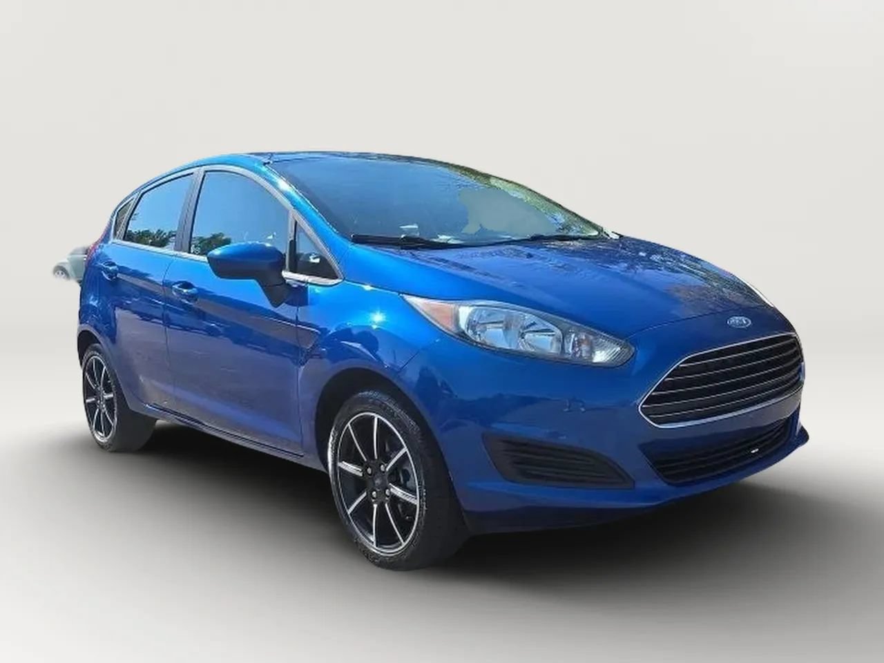 Used 2019 Ford Fiesta SE FWD image 3