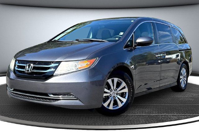 Used 2016 Honda Odyssey SE image 1