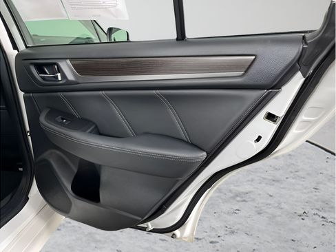 Used 2019 Subaru Legacy 3.6R Limited AWD/4WD image 13
