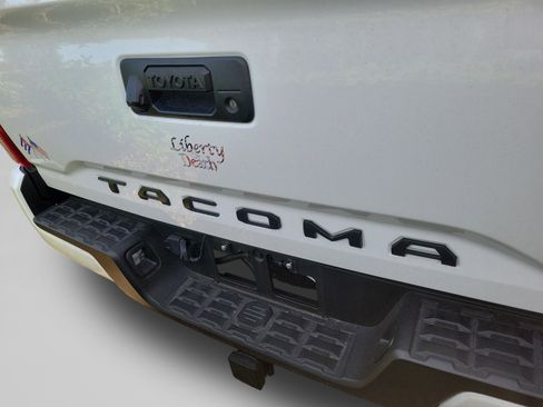 Certified 2023 Toyota Tacoma SR5 image 18
