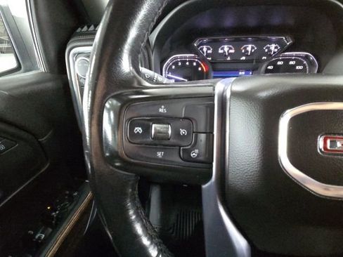 Used 2020 GMC Sierra 1500 SLE w/ SLE Value Package image 24