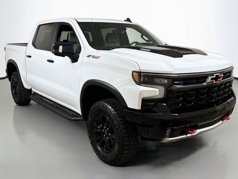 Certified 2026 Chevrolet Silverado 1500 ZR2 AWD/4WD image 3