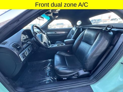 Used 2004 Ford Thunderbird RWD image 9