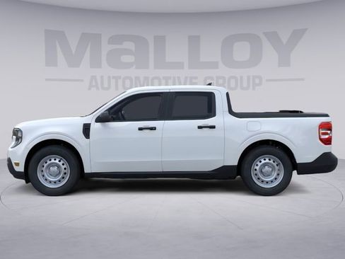 Used 2026 Ford Maverick XL AWD/4WD image 3