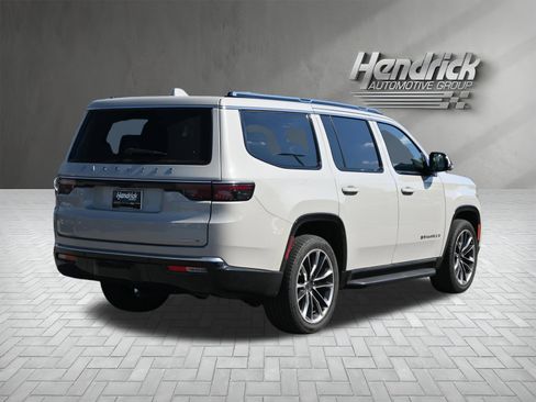 Used 2022 Jeep Wagoneer Series II w/ Premium Group I RWD image 10
