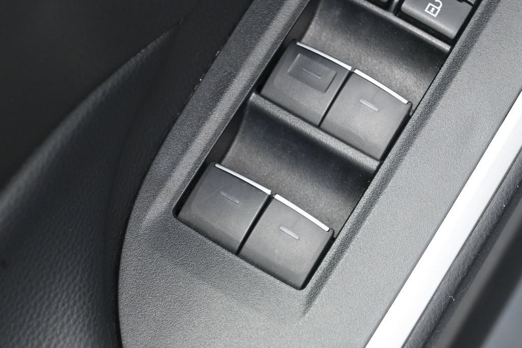 Certified 2025 Toyota RAV4 XLE AWD/4WD image 14