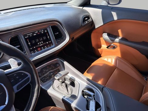 Used 2019 Dodge Challenger SRT Hellcat Redeye RWD image 18