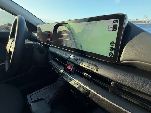 Used 2025 Kia K4 FWD image 37