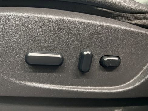 Used 2014 Ford C-MAX SEL w/ Equipment Group 302A image 29