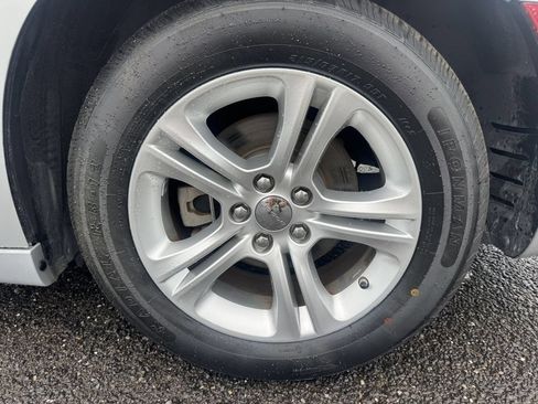Used 2022 Dodge Charger SXT RWD image 6