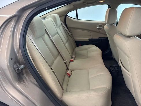 Used 2007 Pontiac Grand Prix FWD image 27