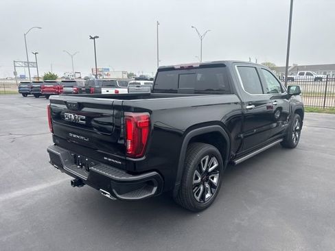 Used 2023 GMC Sierra 1500 Denali w/ Denali Reserve Package AWD/4WD image 3
