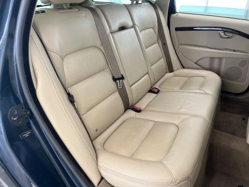 Used 2013 Volvo XC70 T6 image 33