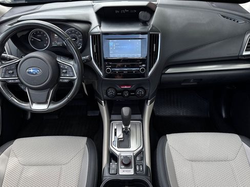Used 2020 Subaru Forester Premium w/ Popular Package #1 AWD/4WD image 3