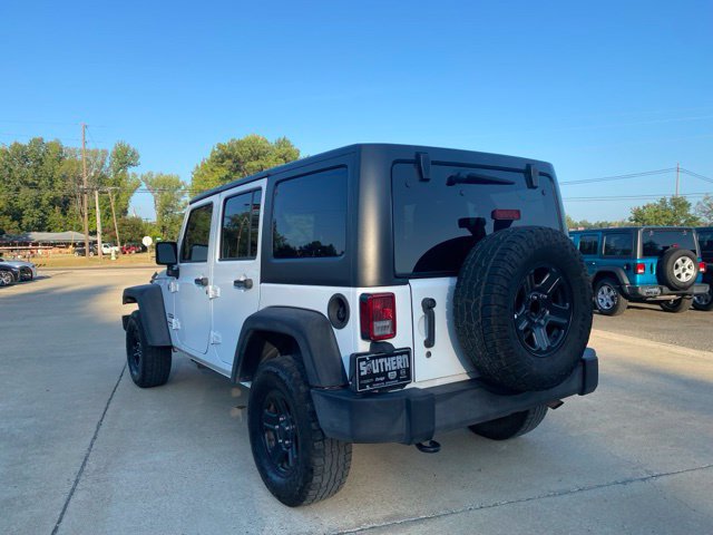 Used 2018 Jeep Wrangler Unlimited Sport w/ Connectivity Group AWD/4WD image 8