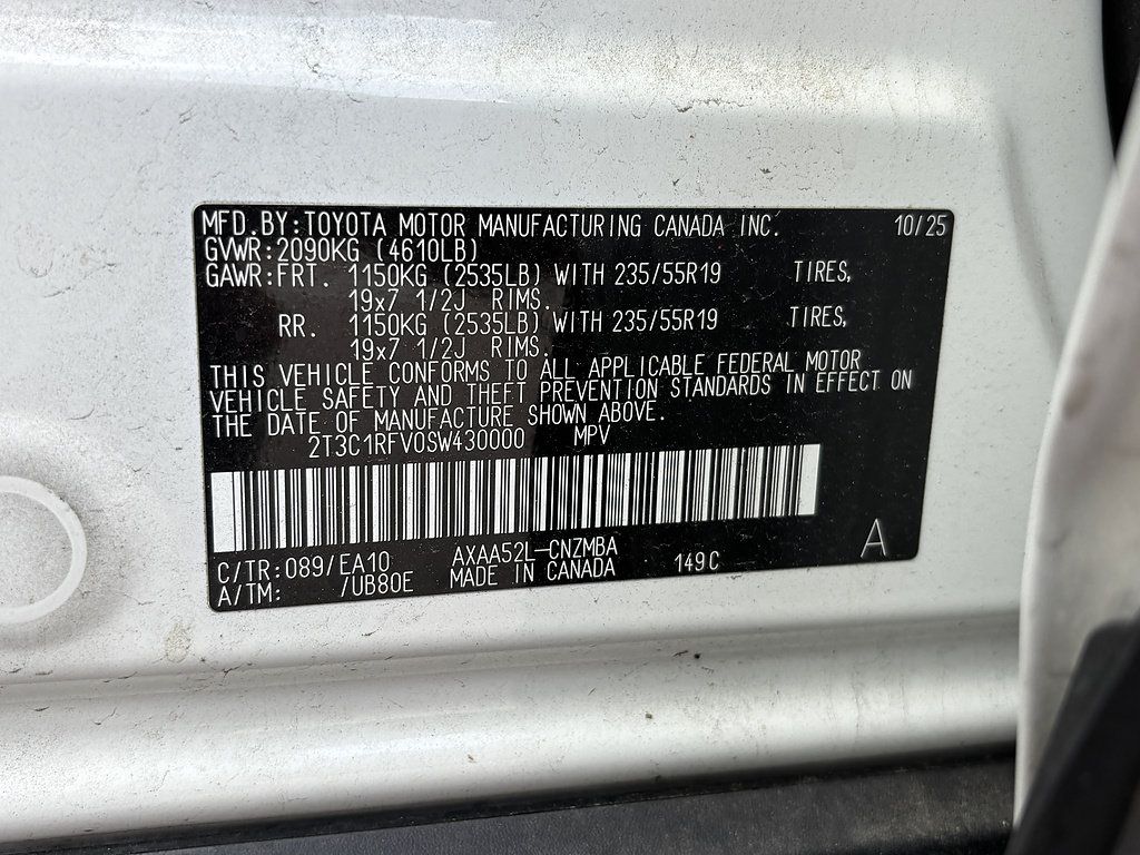 Used 2025 Toyota RAV4 XLE Premium FWD image 30
