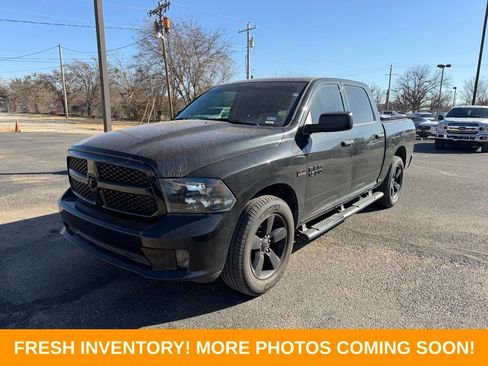 Used 2018 RAM 1500 Express w/ Express Value Package image 3