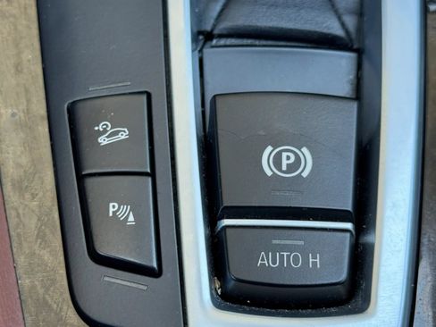 Used 2016 BMW 528i xDrive Sedan AWD/4WD image 29