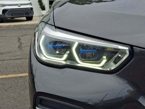 Used 2023 BMW X5 xDrive40i w/ Executive Package AWD/4WD image 9