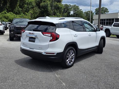 Used 2023 GMC Terrain SLT AWD/4WD image 6