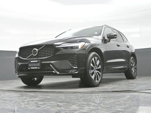 Used 2025 Volvo XC60 B5 Plus w/ Climate Package AWD/4WD image 21