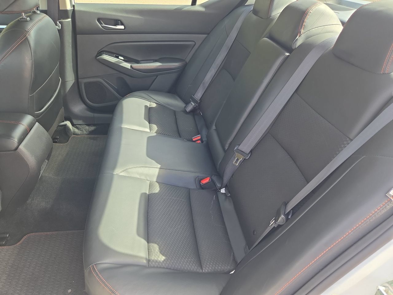 Used 2024 Nissan Altima 2.5 SR FWD image 13