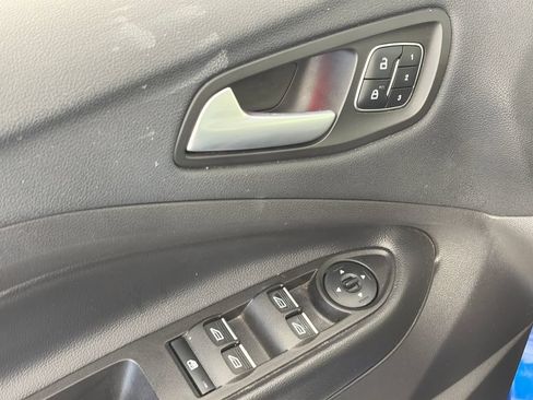 Used 2017 Ford Escape Titanium AWD/4WD image 25