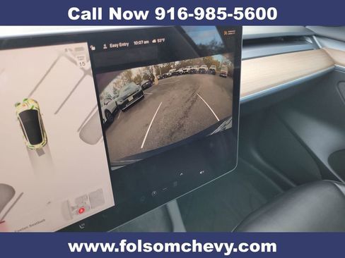 Used 2023 Tesla Model 3 Standard Range image 9