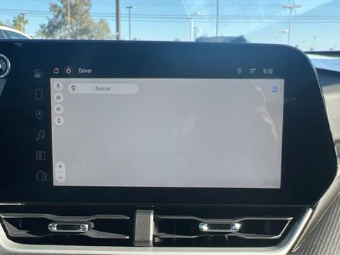 Used 2026 Chevrolet Equinox LT FWD image 10